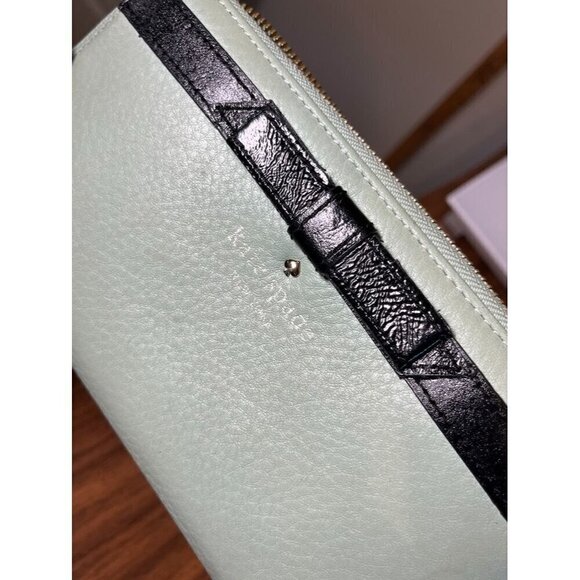 Kate Spade Wallet OS Green Leather Black Bow Zip Around Metallic Preppy Retro 80 - Picture 9 of 15